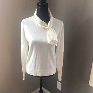 Gal Meets Glam ivory sweater - NWT